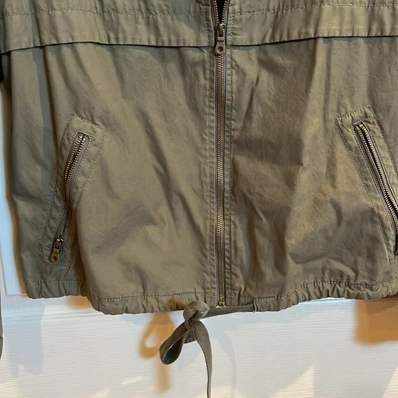 Army green spring/fall jacket - Picture 3 of 4